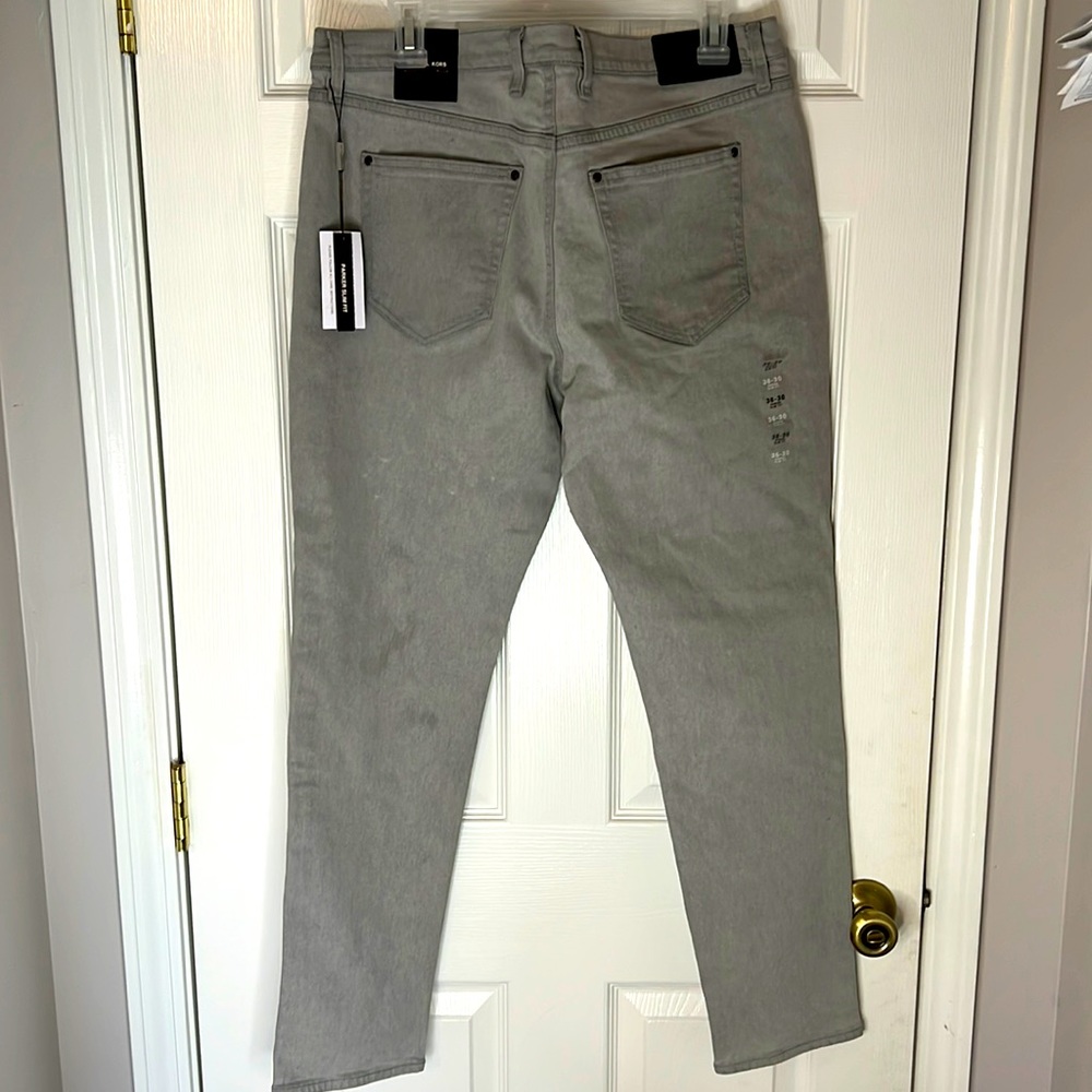 Michael Kors Men size 36 -30 jeans NWT